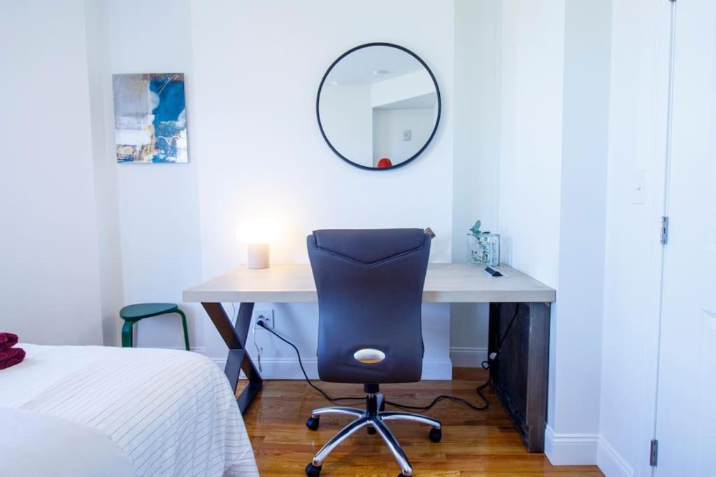 Ferienwohnung 4Br 1,5Bh Sunny Apt In Roxbury Boston Exterior foto